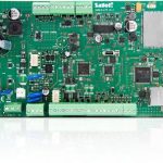 SATEL Centrala alarmowa z wielokanałowym modułem komunikacyjnym PSTN/GSM-LTE/ETH VERSA Plus LTE