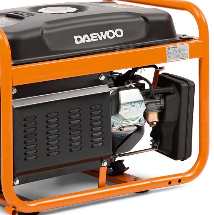 ZESTAW AGREGAT PRĄDOTWÓRCZY DAEWOO GDA 3500E 3.2kW + GENERATOR OIL SAE 10W-30 DWO 600 8 2884a86a82433ea254aa69ee5788f858