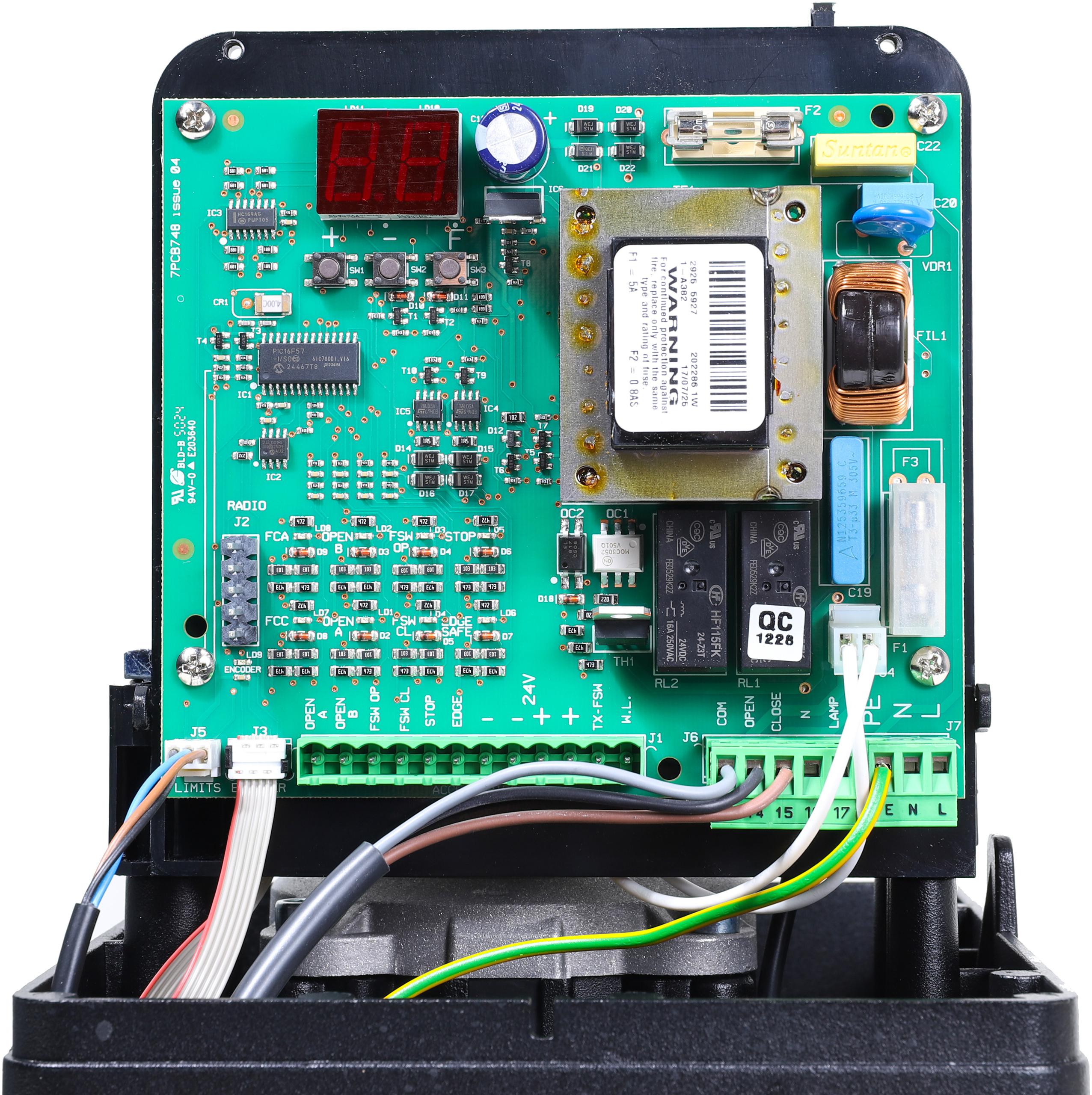 de36af27c549833fd81de4b9c5fbfac0